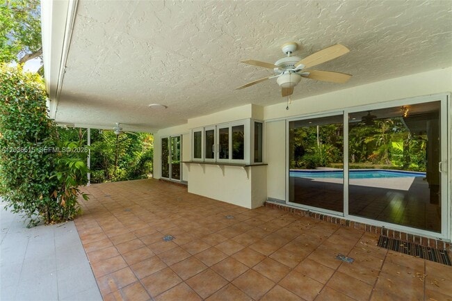 Building Photo - 7711 Erwin Rd