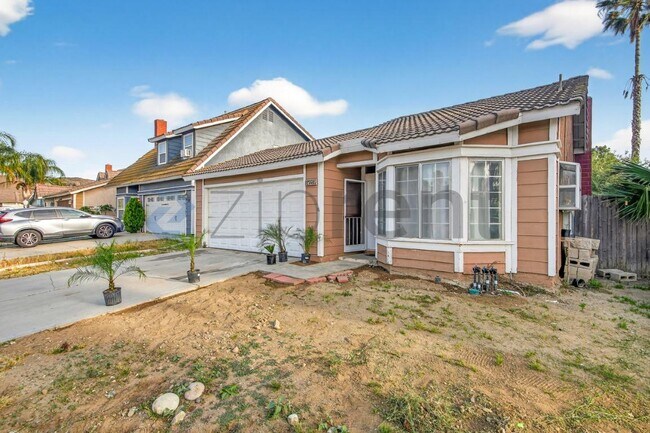 Building Photo - 14359 Parkwood Dr