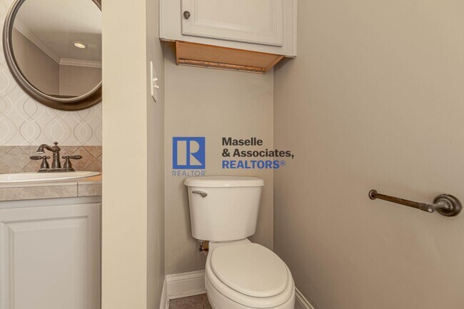 Building Photo - Beautiful 3 bedroom, 2 bathroom house in B...