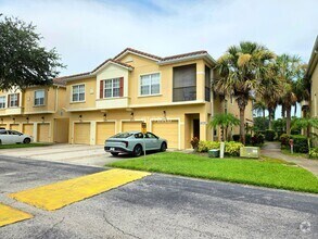 Building Photo - Condo for rent