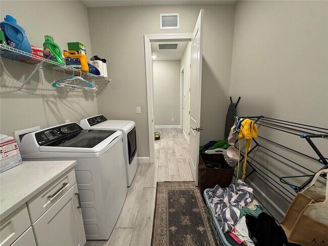 Building Photo - 16109 Umbria Pl