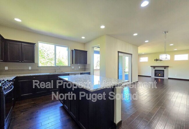 Building Photo - 5114 80th Ave NE