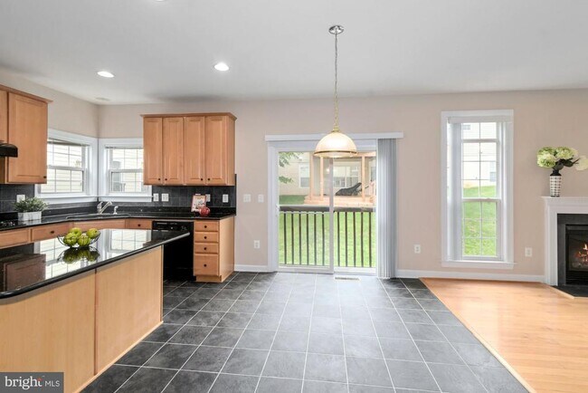 Building Photo - 9085 Purvis Dr