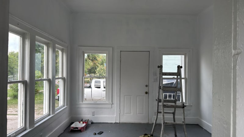 Building Photo - 201-203-203 E Washington Ave