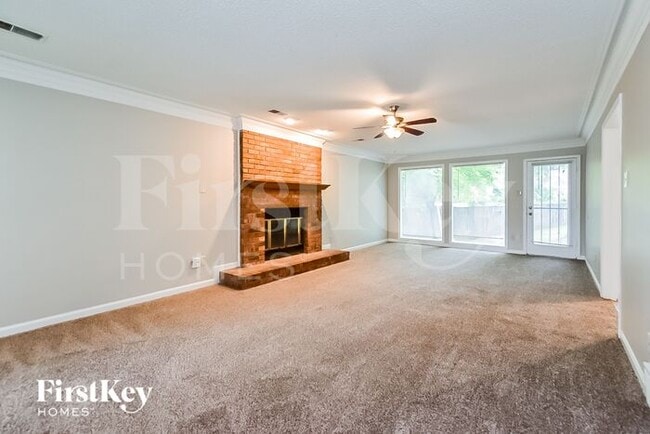 Building Photo - 6889 S Hedgewall Cir