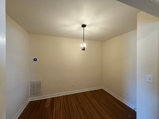 Building Photo - T.R. Lawing Realty Property