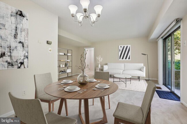 Building Photo - 10655 Montrose Ave