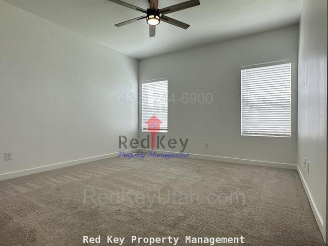 Building Photo - Osprey Dr. Single Family Home