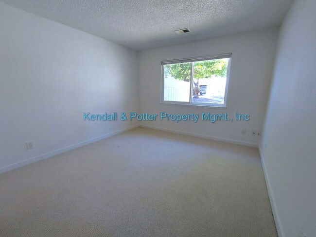 Building Photo - 4230 Topsail Ct