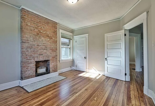 Building Photo - 355 Terrace Ave