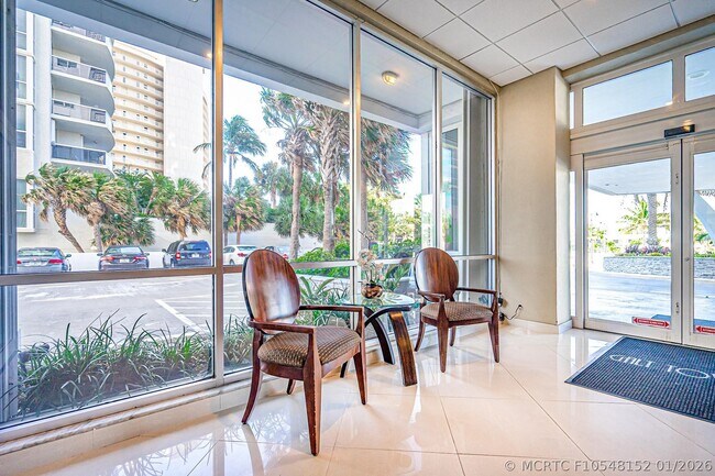 Building Photo - 4250 Galt Ocean Dr