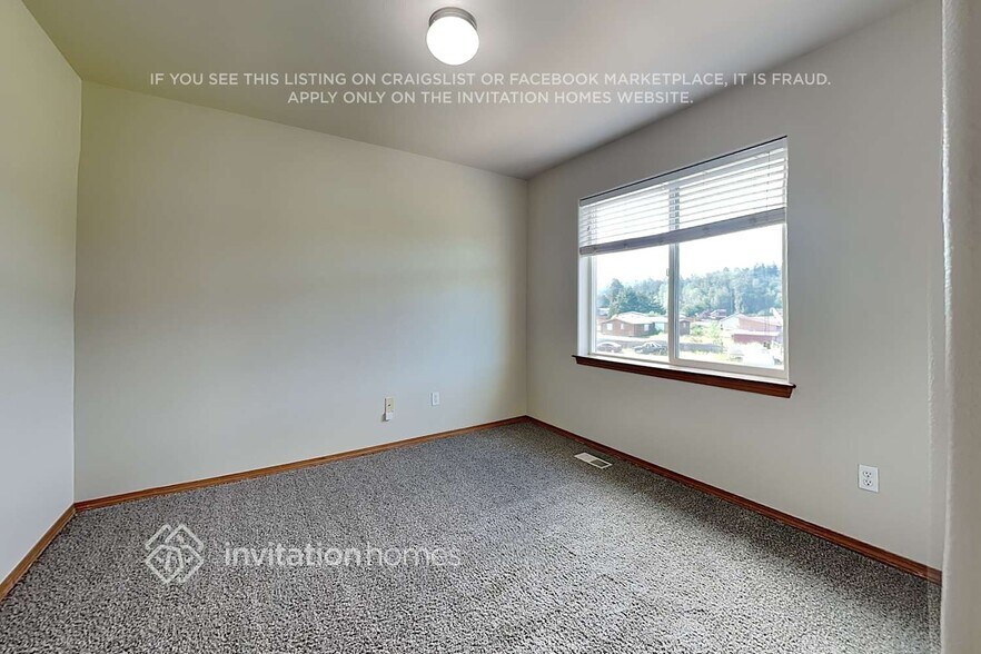 Building Photo - 20623 74th Ave E