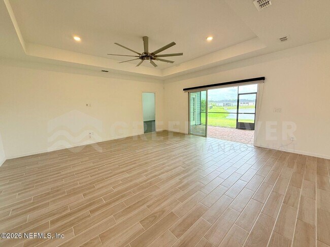 Building Photo - 2717 White Cedar Ln