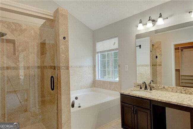 Building Photo - 1795 Stoneoak Cir