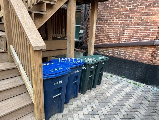 Building Photo - 1423 T St NW