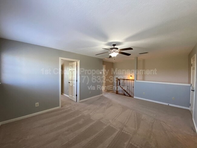 Building Photo - 112 Prairie Ridge Dr