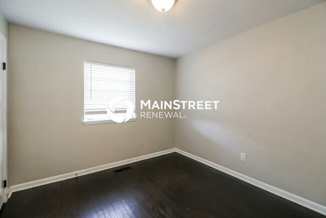 Building Photo - 3 Bedroom Pet-Friendly Home in OKLAHOMA CI...