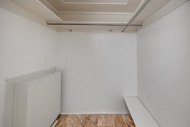 Building Photo - 4340 37th St S