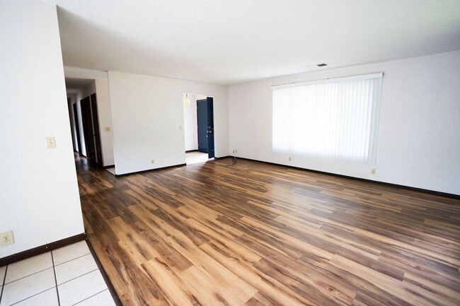 Building Photo - Single Level Home in McKinelyville