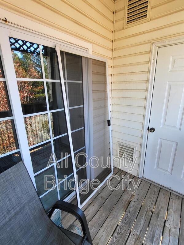 Building Photo - 111 Wexford Dr