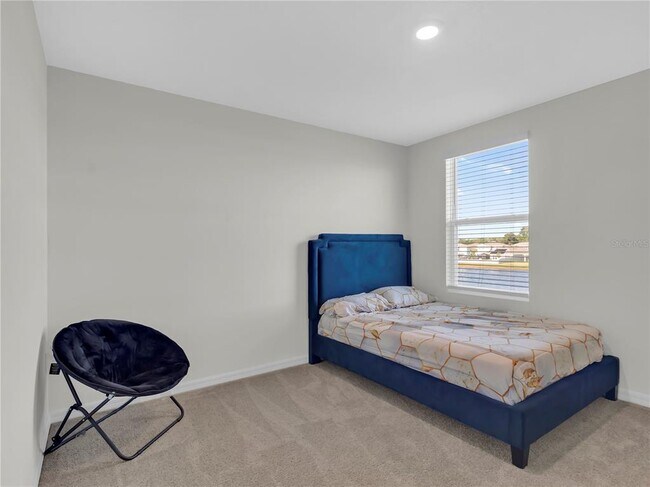 Building Photo - 16767 Sunburst Lake St