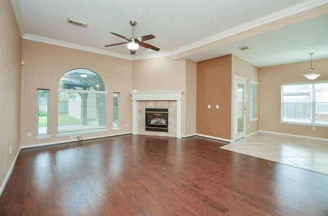 Building Photo - 1814 Maidenhair Ln