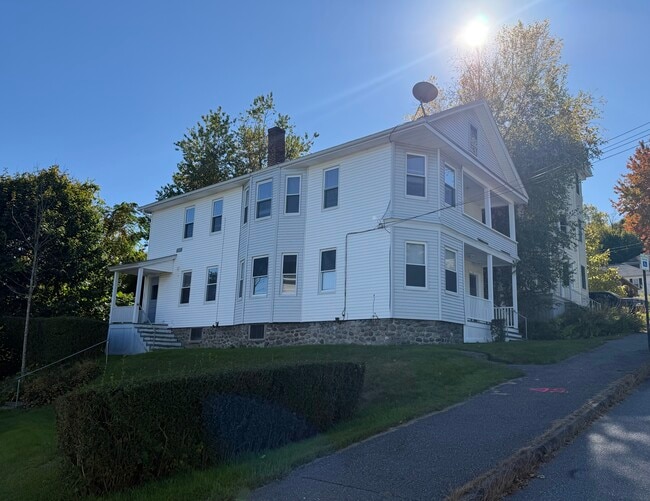 Building Photo - 49 Butler St