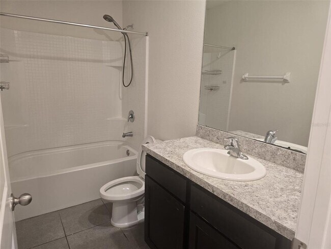 Building Photo - 3219 Pleasant Willow Ct