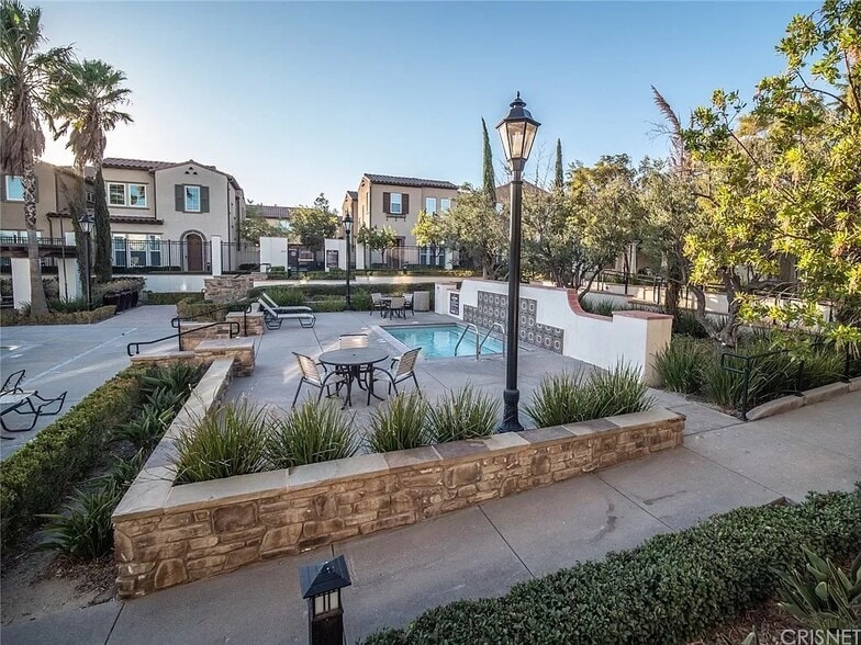 Building Photo - 20441 Paseo Altisse