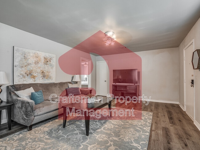 Building Photo - 2926 NW 72nd St