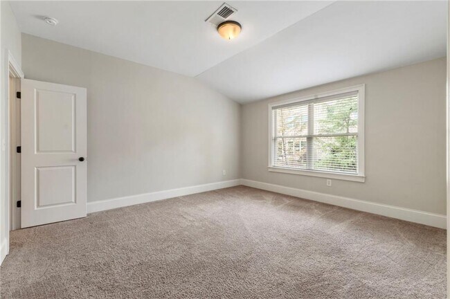 Building Photo - 3222 Nobility Wy