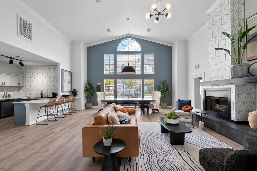 Building Photo - The Park at Woodmoor