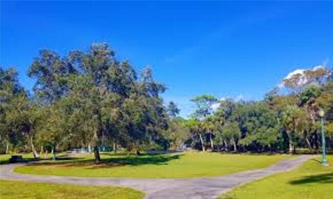 Building Photo - 2541 Floyd St