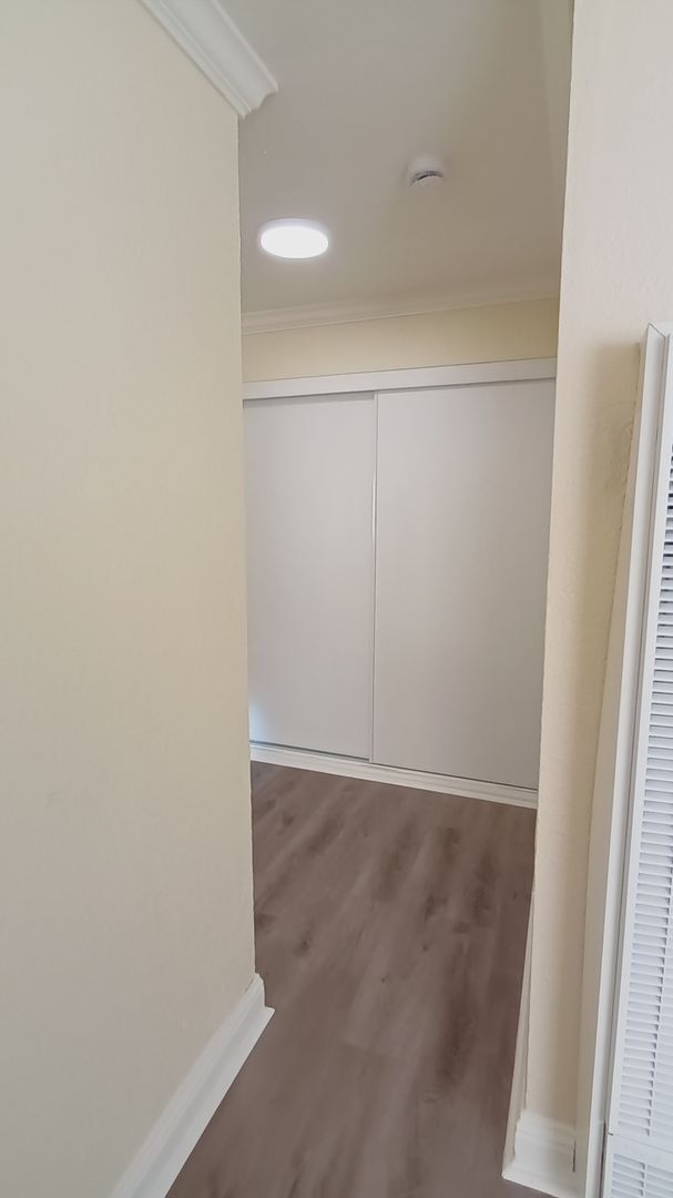 Building Photo - Welcome to SkyView Villa & Somerset Apartm...