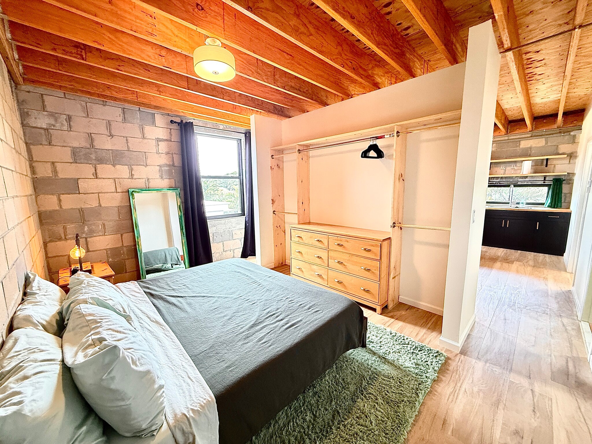 Building Photo - 1335 Churchill Rd