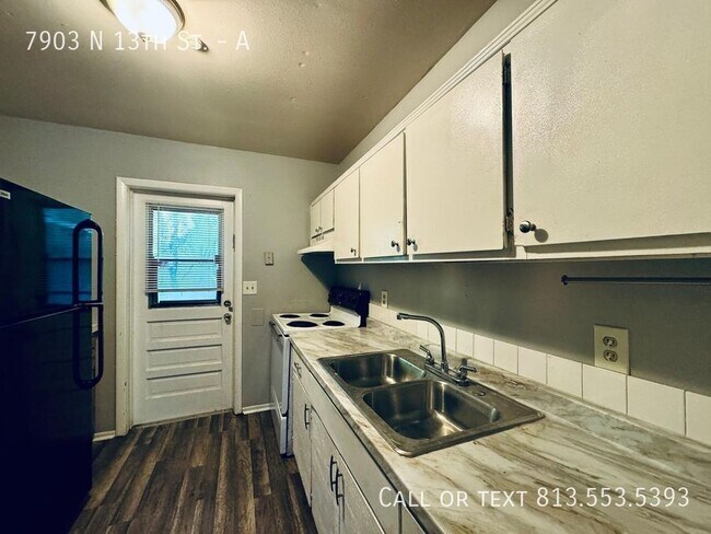 Building Photo - 7903 N 13th St