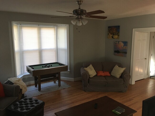 Building Photo - 4205 Tremont St