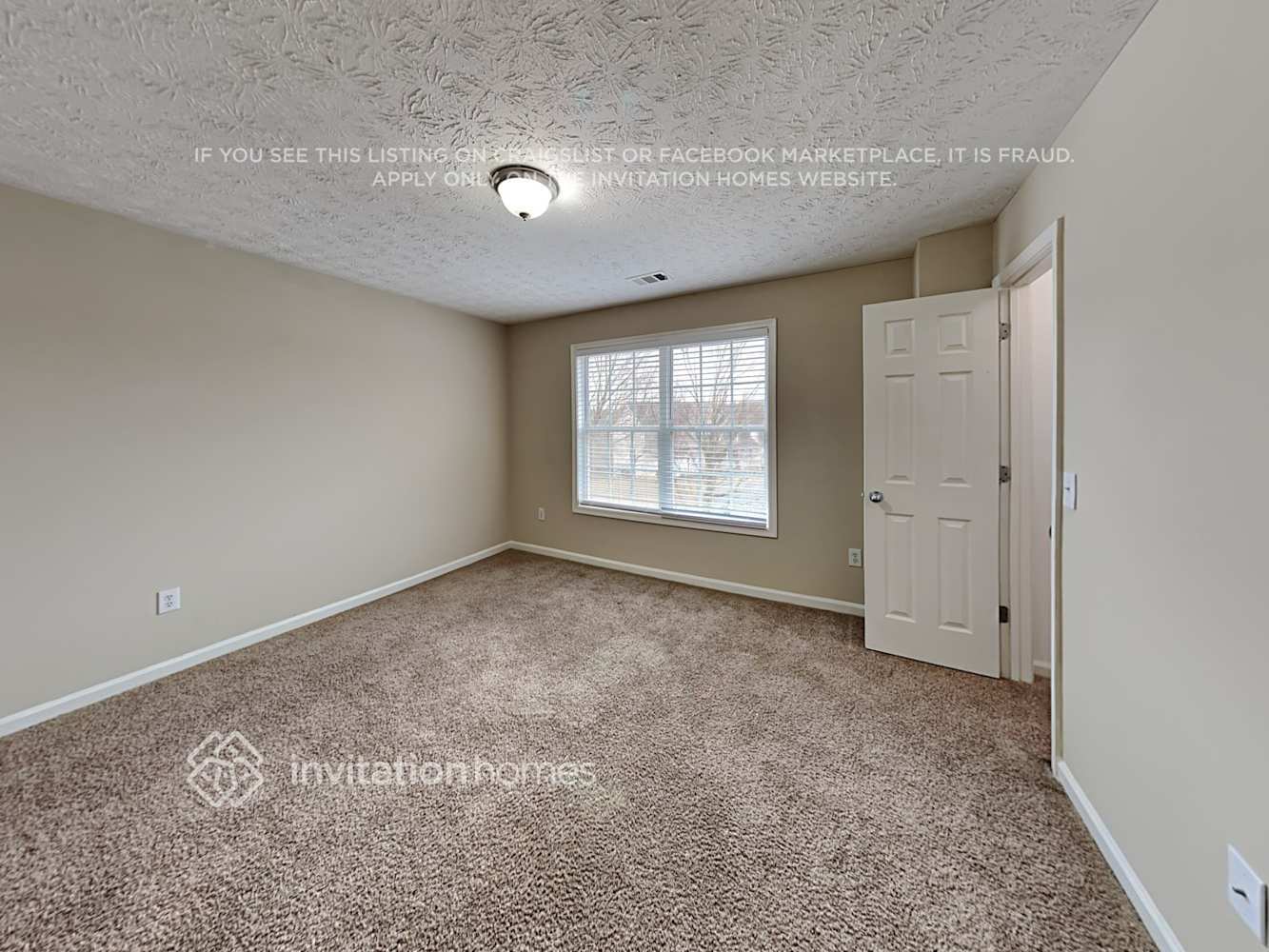 Building Photo - 633 Country Grove Ln NE