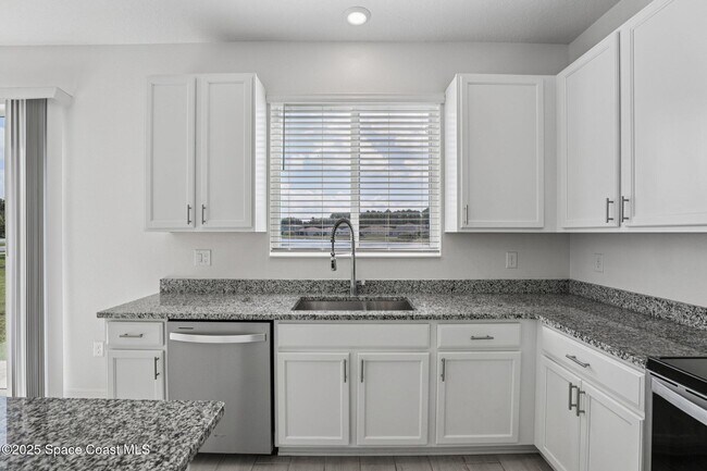 Building Photo - 7763 Fortana Wy