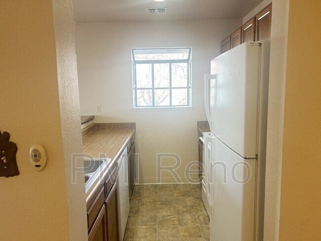 Building Photo - 2201 Kietzke Ln