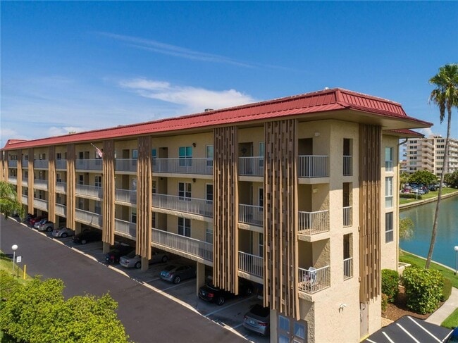 Building Photo - 121 Island Way