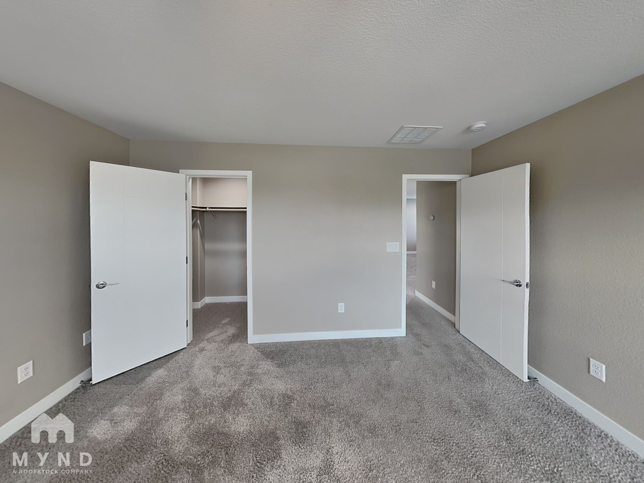 Building Photo - 3794 Paseo de Paz Ave