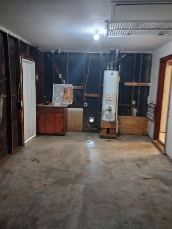 Building Photo - 4034 McDermed Dr