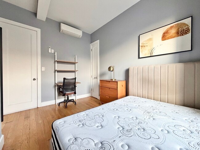 Building Photo - 33 Lenox Rd