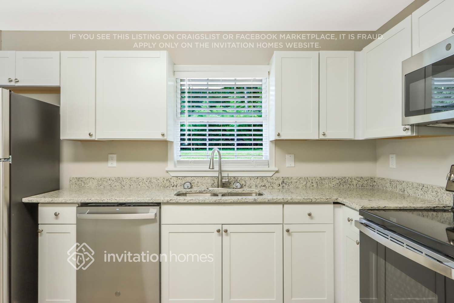 Building Photo - 4461 Locksley Rd