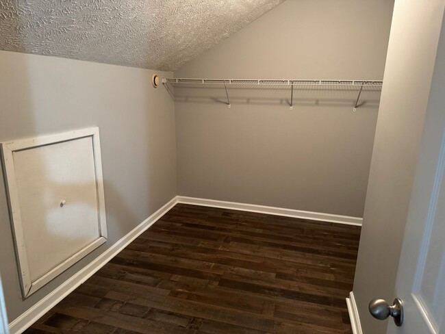 Building Photo - Cozy Townhome in Antioch