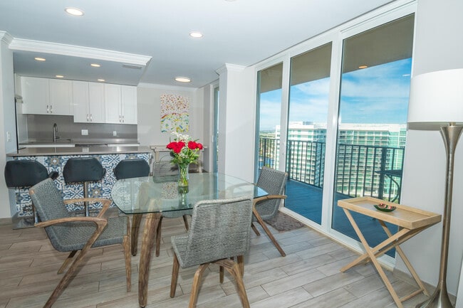 Building Photo - 101 Briny Ave