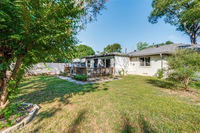 Building Photo - 10226 Eastwood Dr
