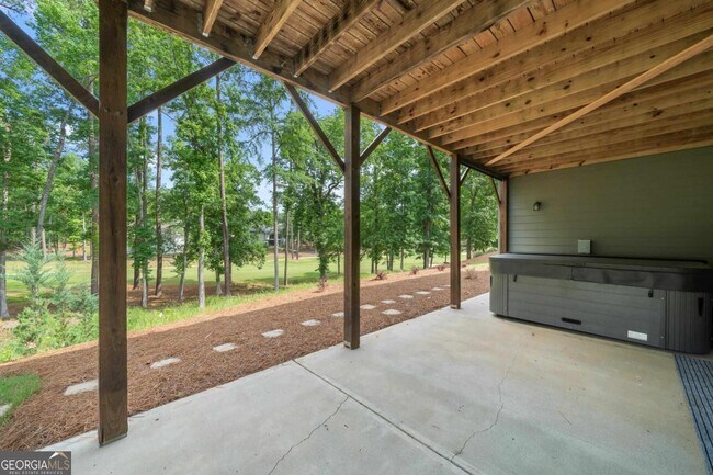 Building Photo - 1100 Hidden Hills Cir