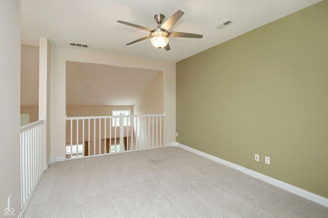 Building Photo - 517 N Park Ave